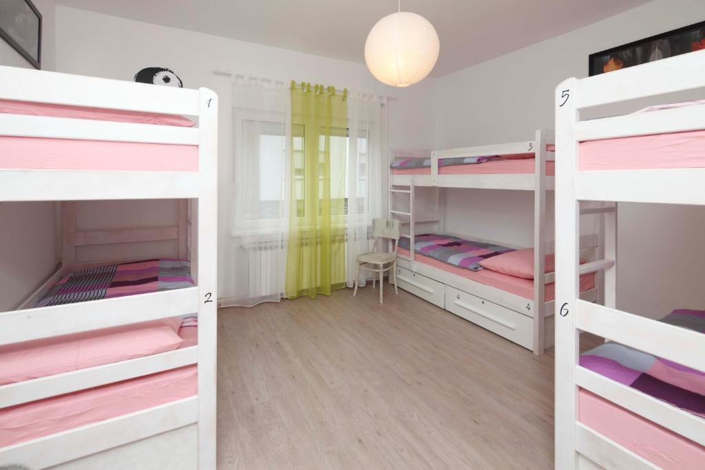 Pozitiv Hostel Zagreb Quarto foto
