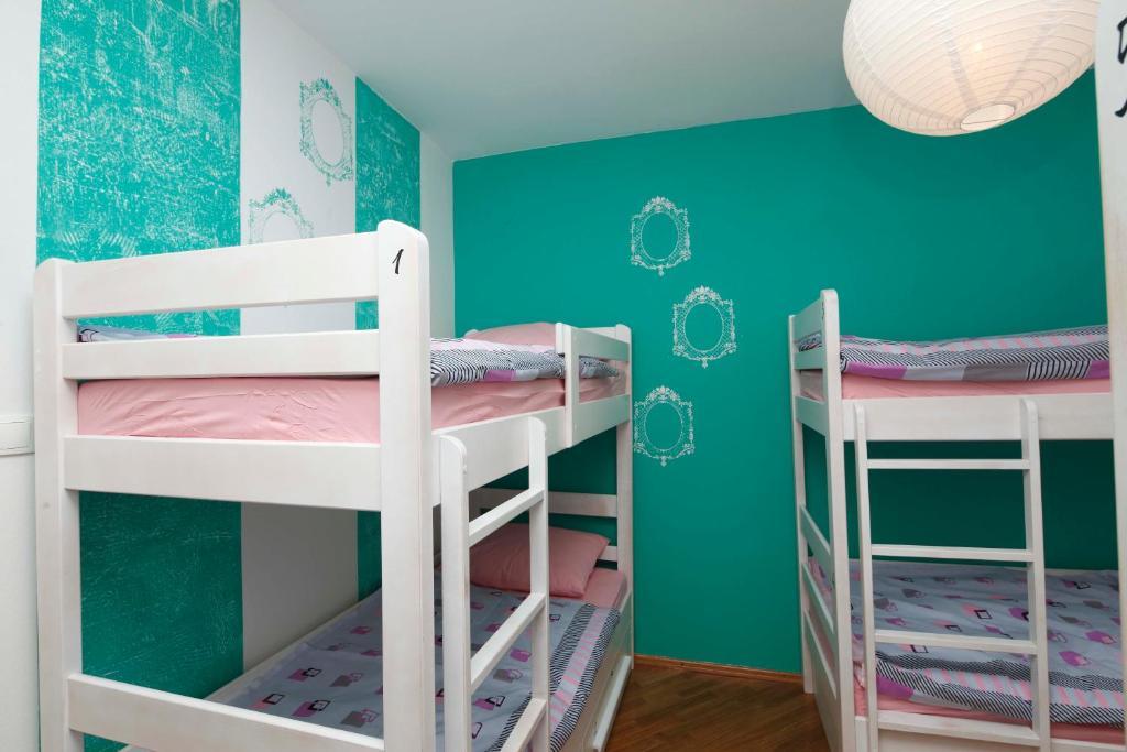Pozitiv Hostel Zagreb Quarto foto